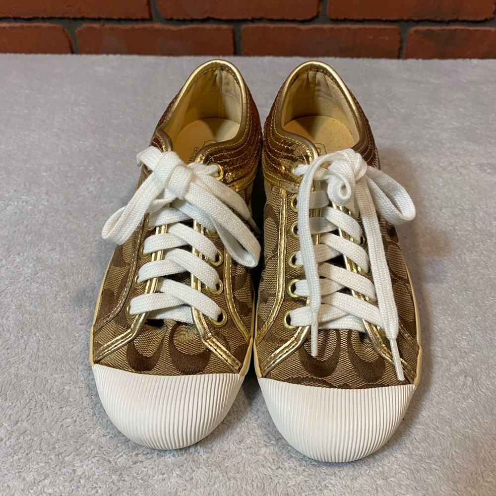 Coach Zorra Sneakers Gold Women’s‎ Size 6B
